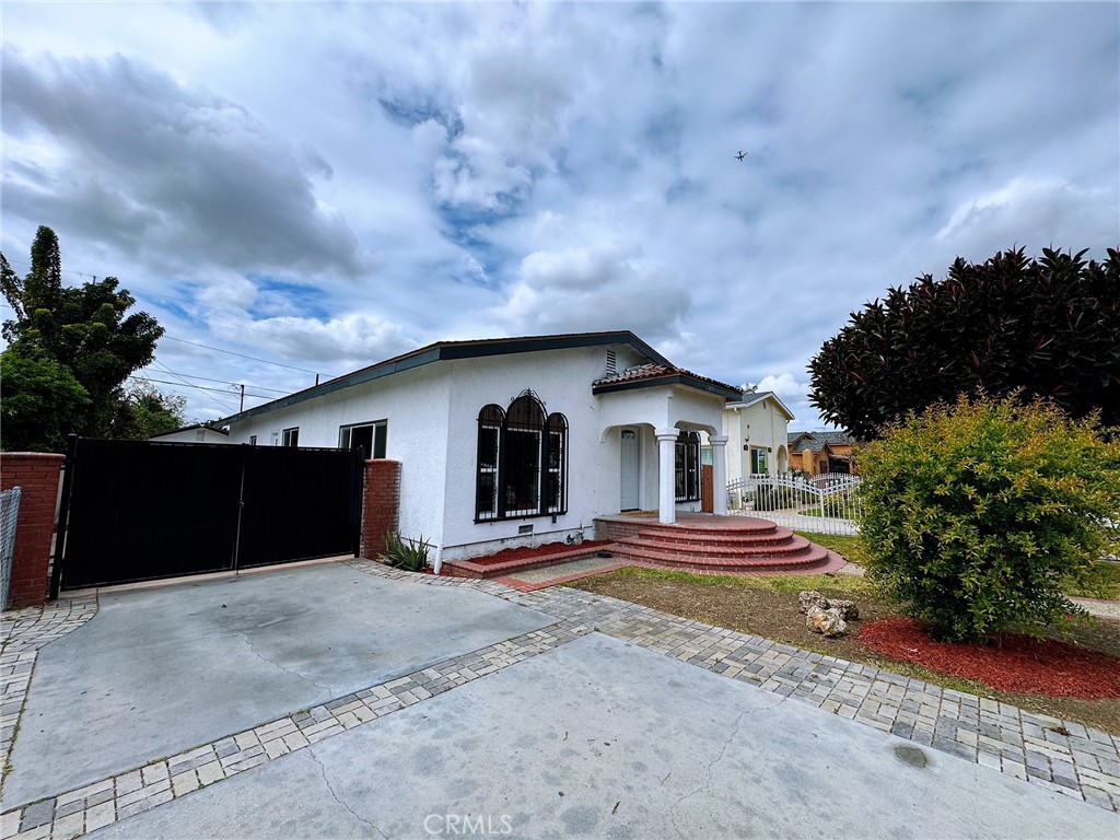 A property available for sale at 2474 Flower Street, Huntington Park, CA 90255.