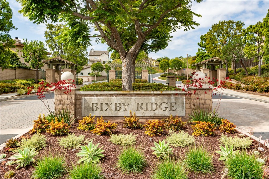 A property available for sale at 2421 Avis Court, Signal Hill, CA 90755.