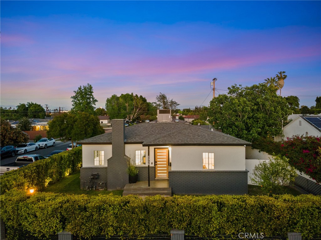 A property available for sale at 6956 Corbin Avenue, Reseda, CA 91335.