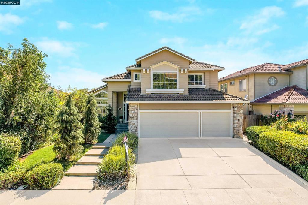 A property available for sale at 3161 Sonoma Valley Dr, Fairfield, CA 94534.