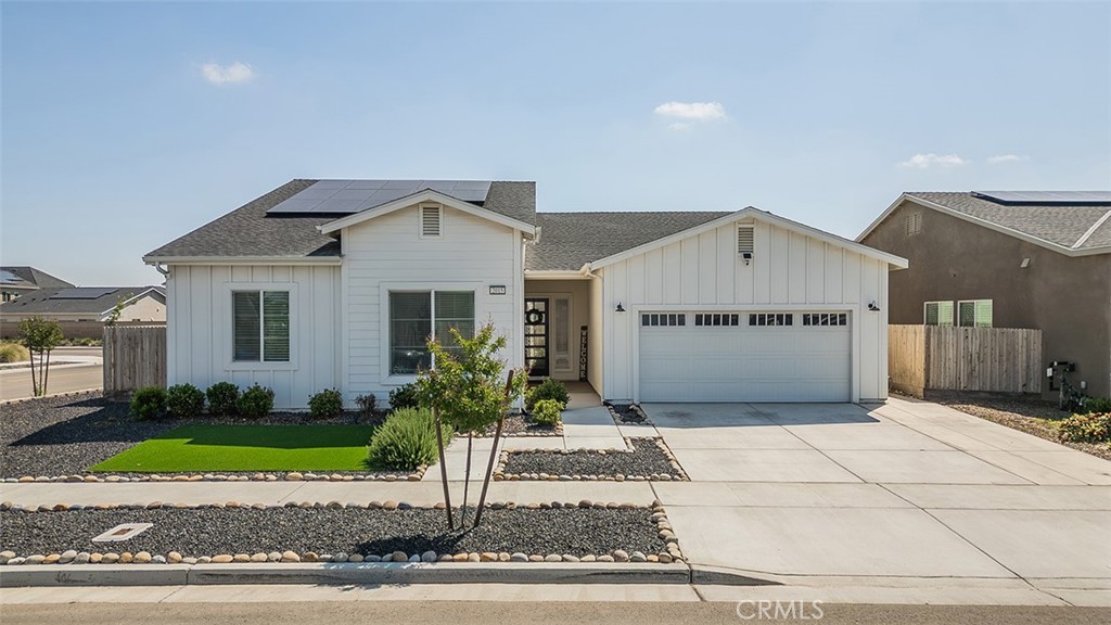 A property available for sale at 2015 N. Frontier Street, Hanford, CA 93230.