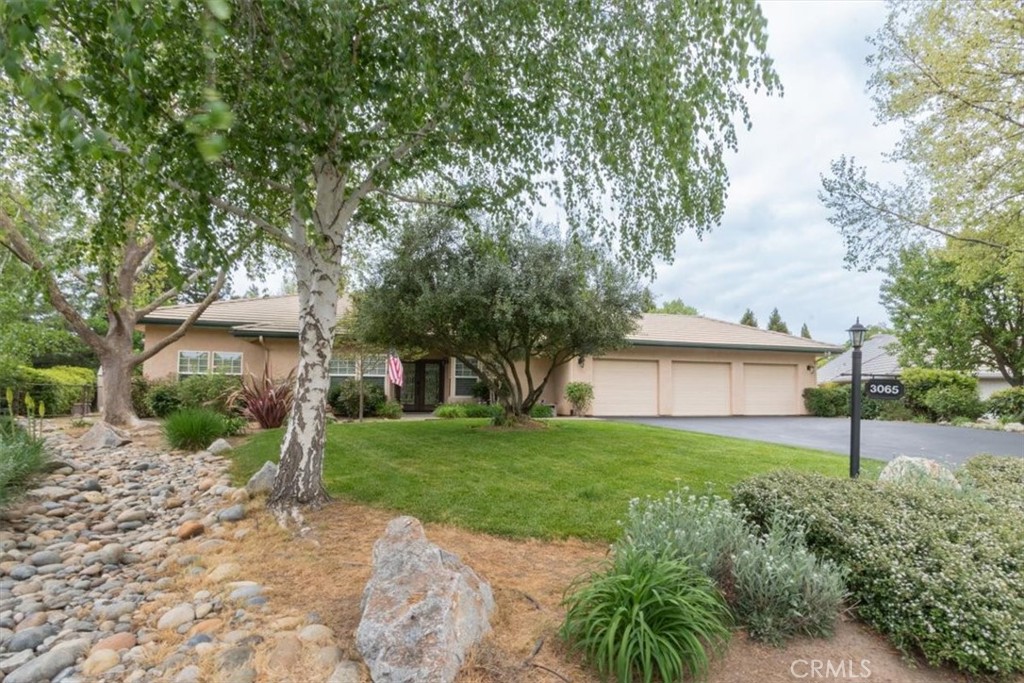 A property available for sale at 3065 Tierra Mesa, Atascadero, CA 93422.