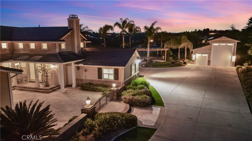 A property available for sale at 3988 Keri Way, Fallbrook, CA 92028.