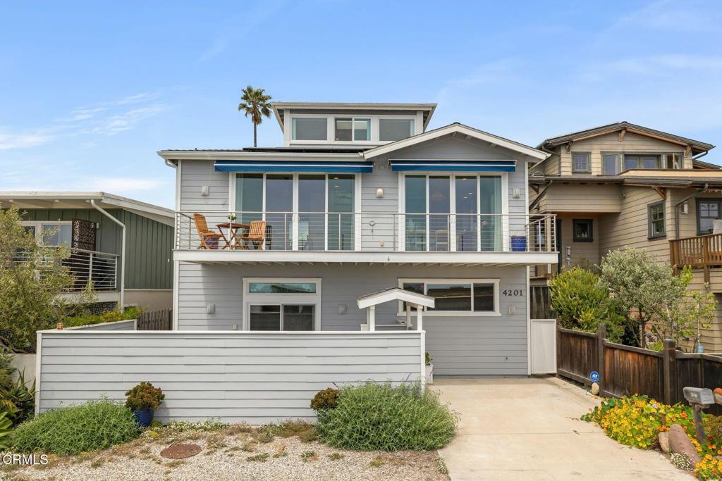 A property available for sale at 4201 Faria Road, Ventura, CA 93001.