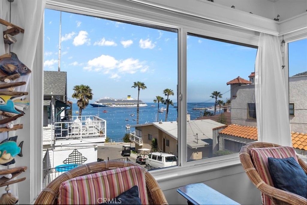 A property available for sale at 117 Maiden Lane, Avalon, CA 90704.