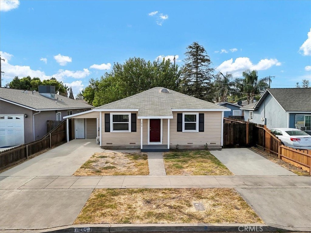 A property available for sale at 1015 Hall Avenue, Corcoran, CA 93212.