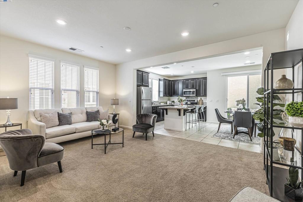 A property available for sale at 2024 Honey Church Pl, Roseville, CA 95747.