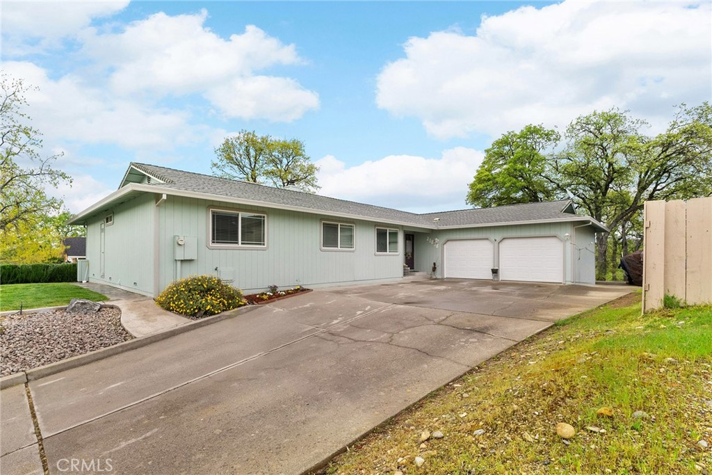 A property available for sale at 21838 Chimney Rock Drive, Cottonwood, CA 96022.