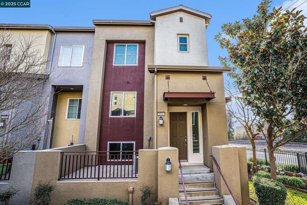 A property available for sale at 2701 Holly St, San Pablo, CA 94806.