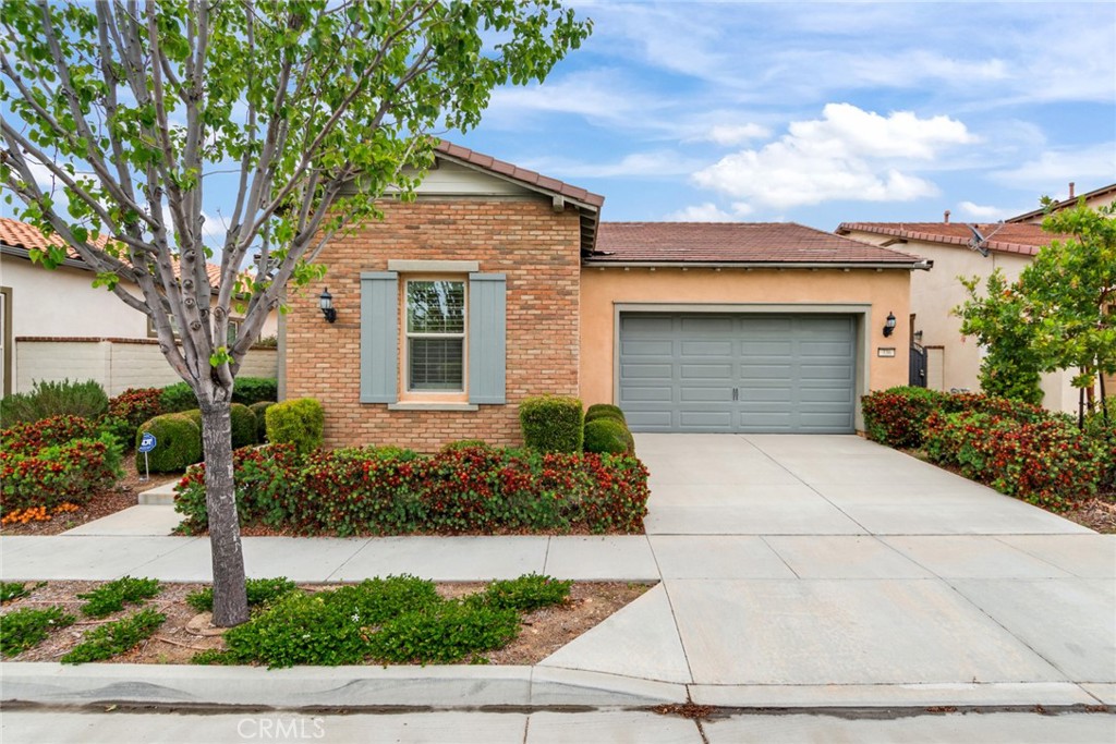 A property available for sale at 336 Terrazo Drive, Brea, CA 92823.