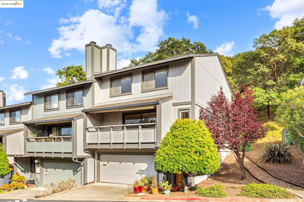 A property available for sale at 409 Sylvia Way, San Rafael, CA 94903.