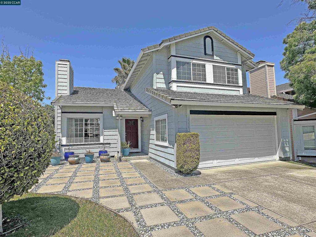 A property available for sale at 1114 Alta Marino Cir, Pinole, CA 94564.