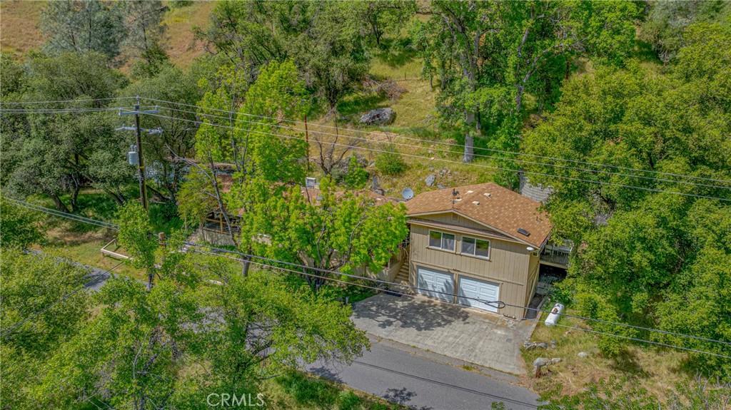 A property available for sale at 9977 Incline Road, El Portal, CA 95318.