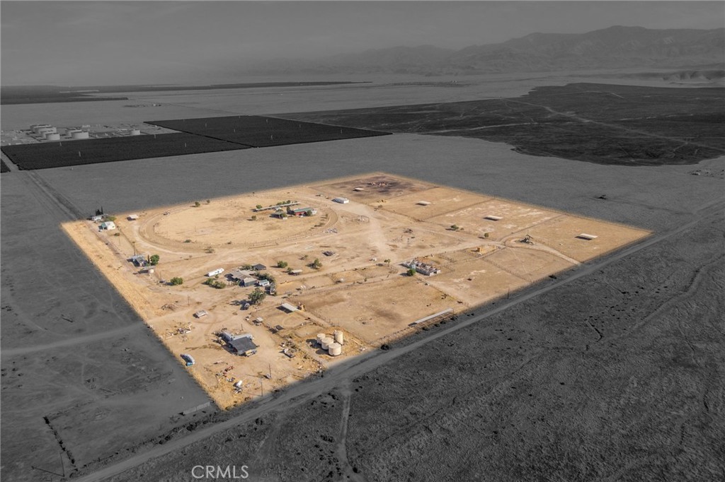 A property available for sale at 23301 Highway 166, Maricopa, CA 93252.