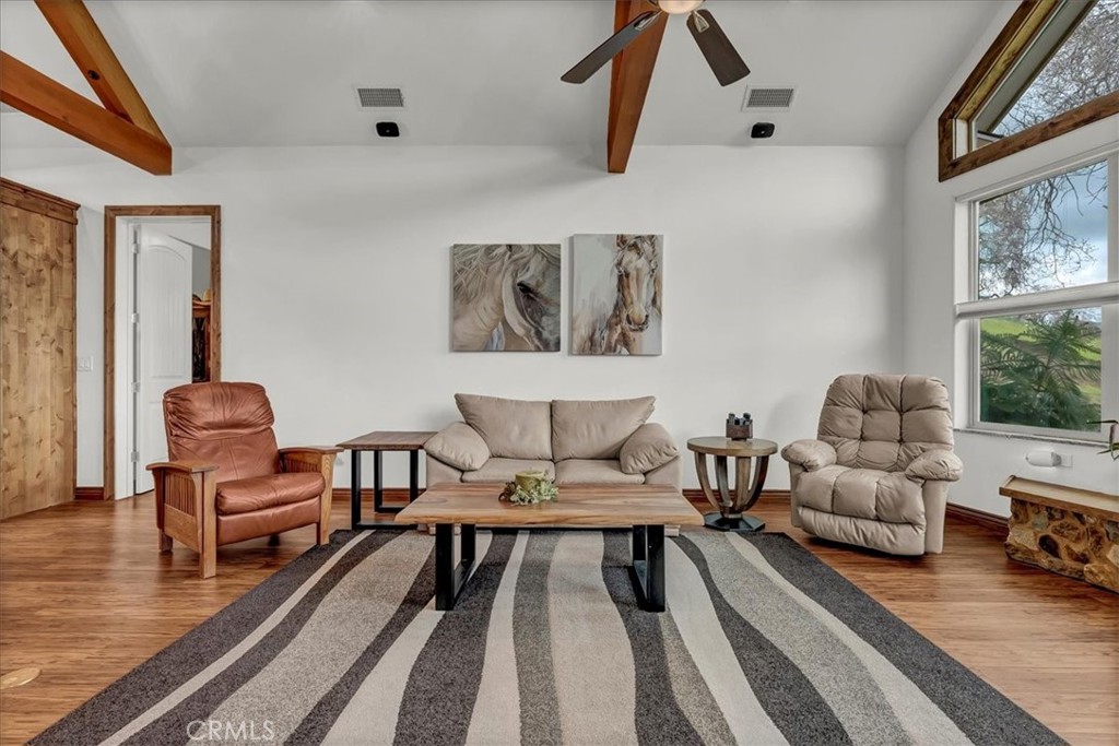 A property available for sale at 31161 Meadowlark Lane, Springville, CA 93265.