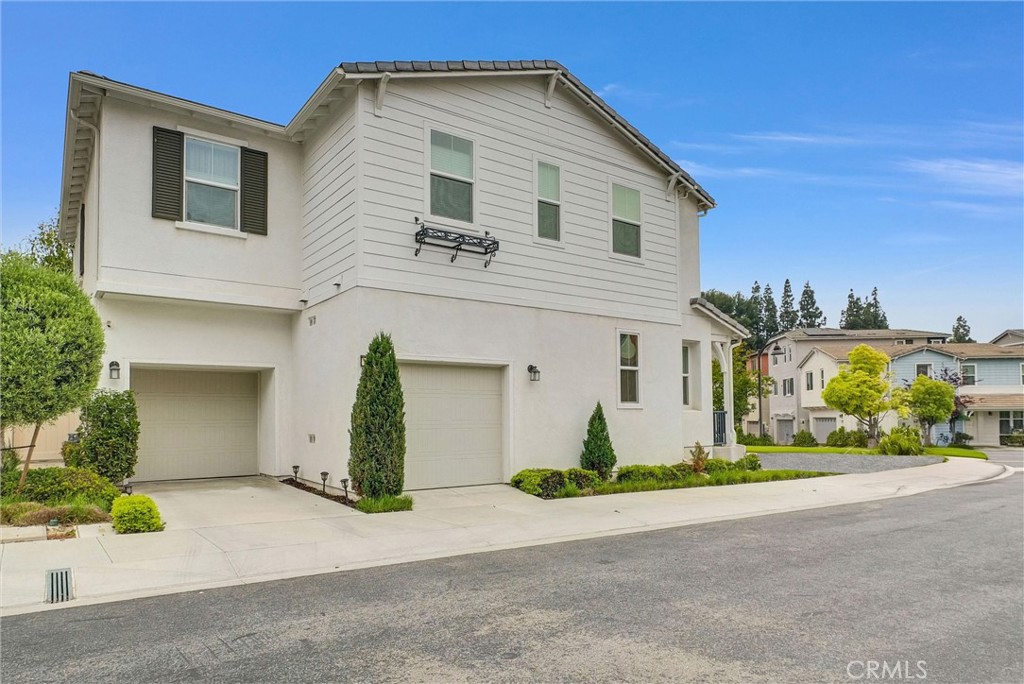 A property available for sale at 26 Wagon Wheel Street, Phillips Ranch, CA 91766.