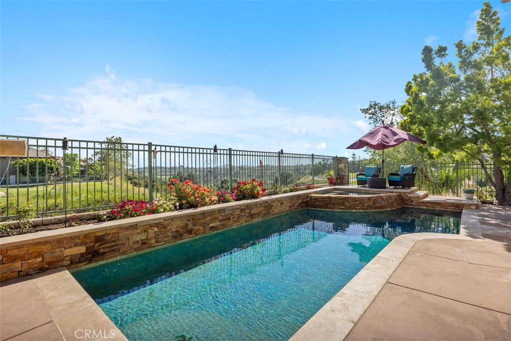 A property available for sale at 71 Golf Ridge Drive, Rancho Santa Margarita, CA 92679.