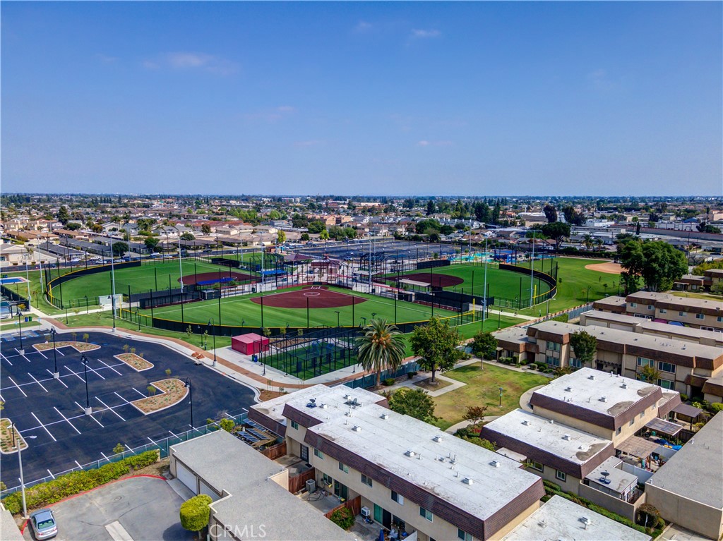 A property available for sale at 5172 Del Norte Circle, La Palma, CA 90623.