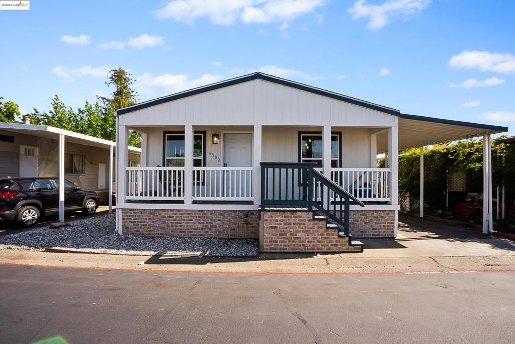 A property available for sale at 4202 Ticonderoga Ln, North Highlands, CA 95660.
