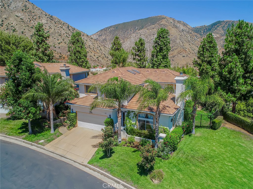 A property available for sale at 13910 Mountain View Place, Sylmar, CA 91342.