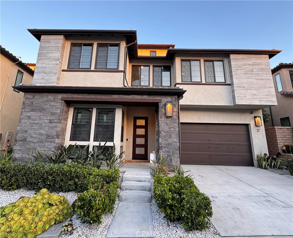 A property available for sale at 27 Alessio, Lake Forest, CA 92630.