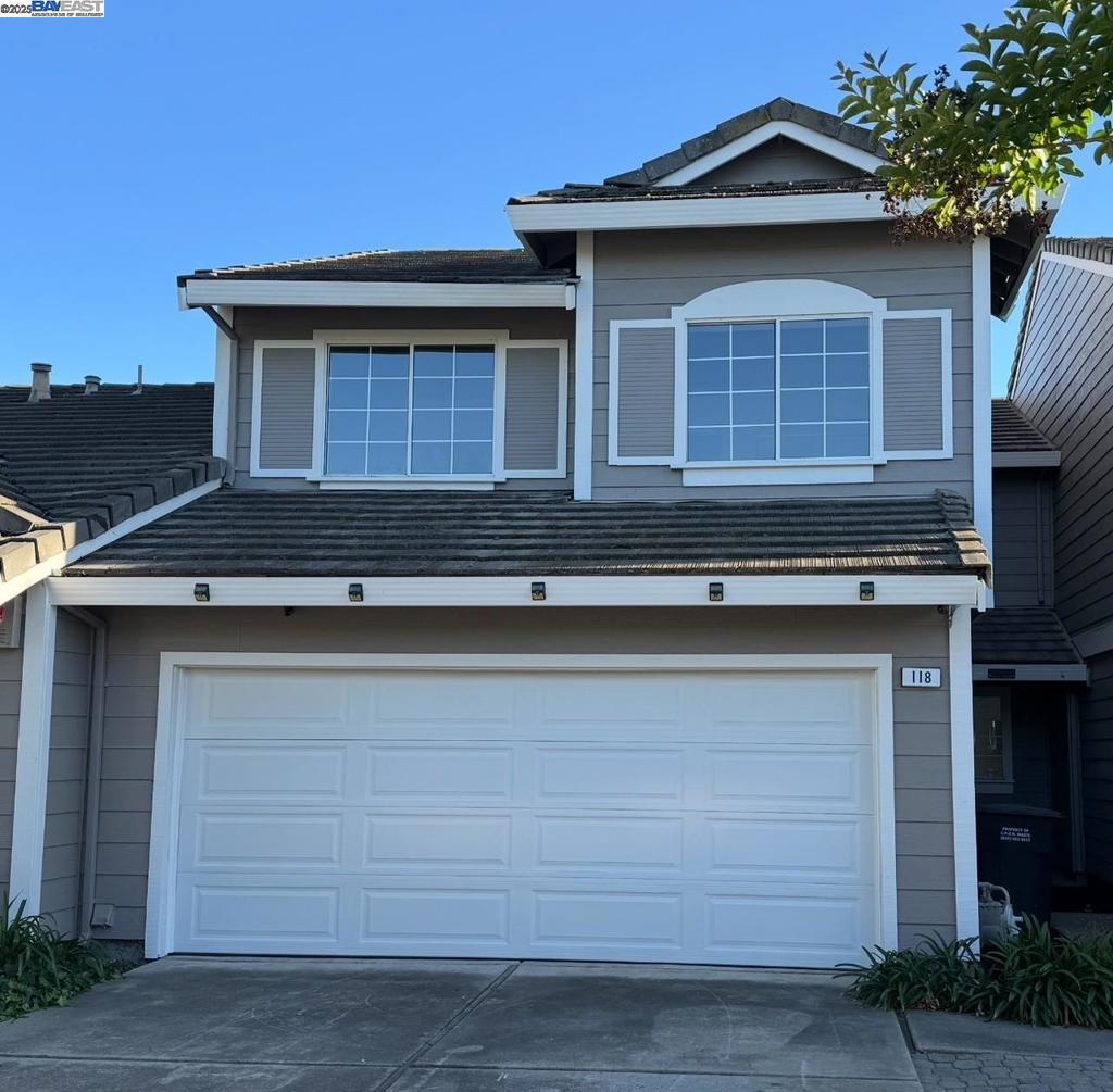 A property available for sale at 118 Pelican Loop, Pittsburg, CA 94565-2001.