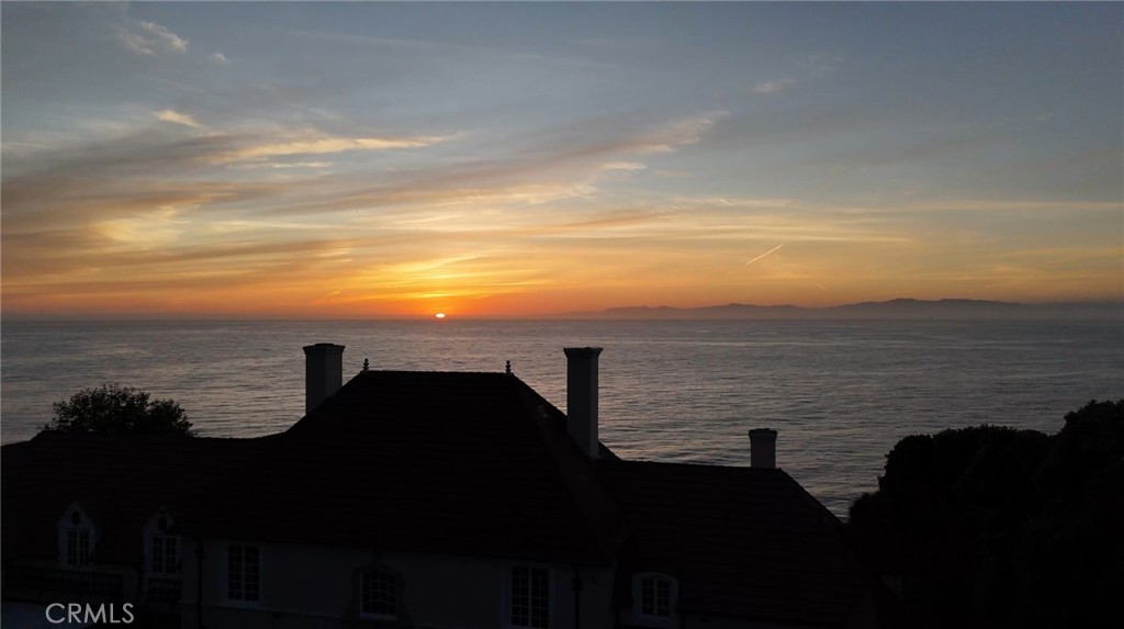 A property available for sale at 605 Paseo Del Mar, Palos Verdes Estates, CA 90274.