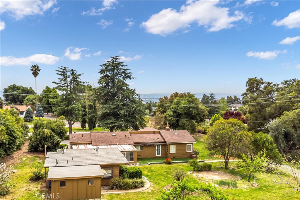 A property available for sale at 9249 Avenida Miravilla, Cherry Valley, CA 92223.