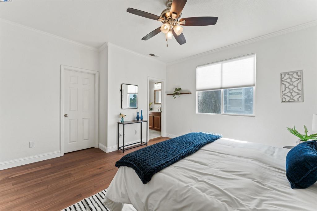 A property available for sale at 2530 Gooseberry Cir, West Sacramento, CA 95691.