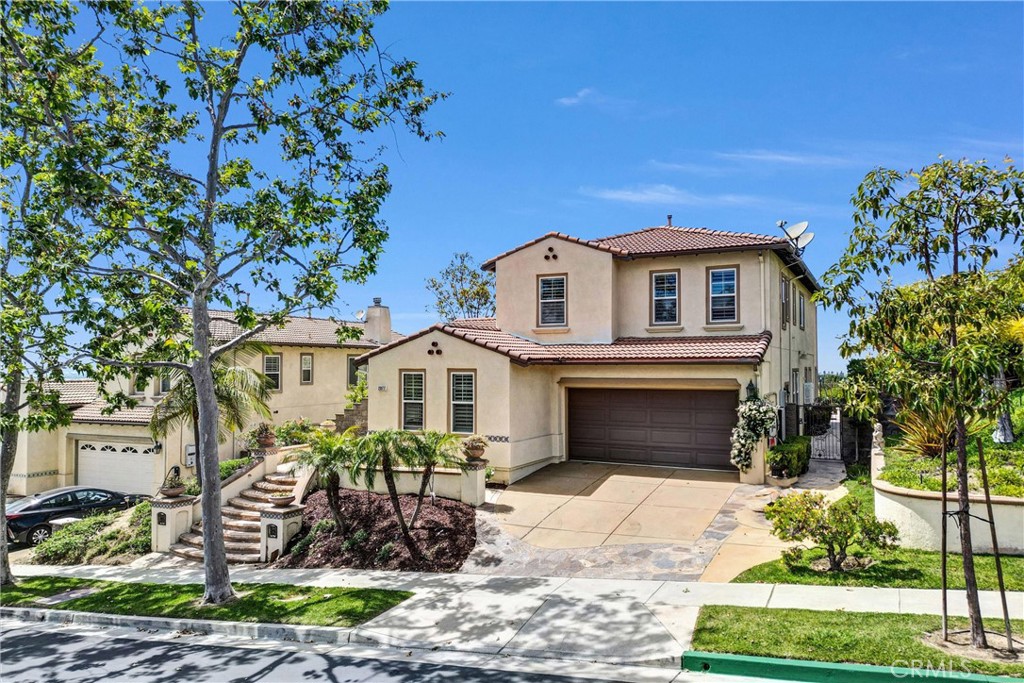 A property available for sale at 2877 Muir Trail Drive, Fullerton, CA 92833.