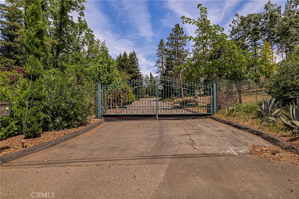 A property available for sale at 6480 Apple Creek Dr., Paradise, CA 95969.
