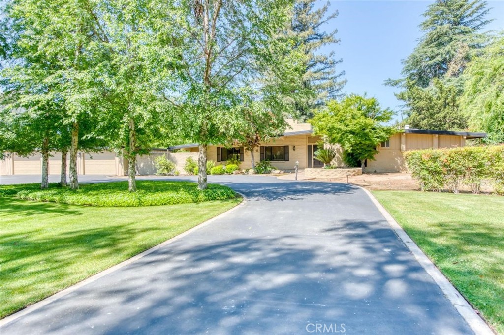 A property available for sale at 6641 N Van Ness Boulevard, Fresno, CA 93711.