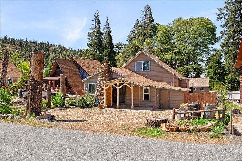 A property available for sale at 21964 Mojave River Road, Cedarpines Park, CA 92322.