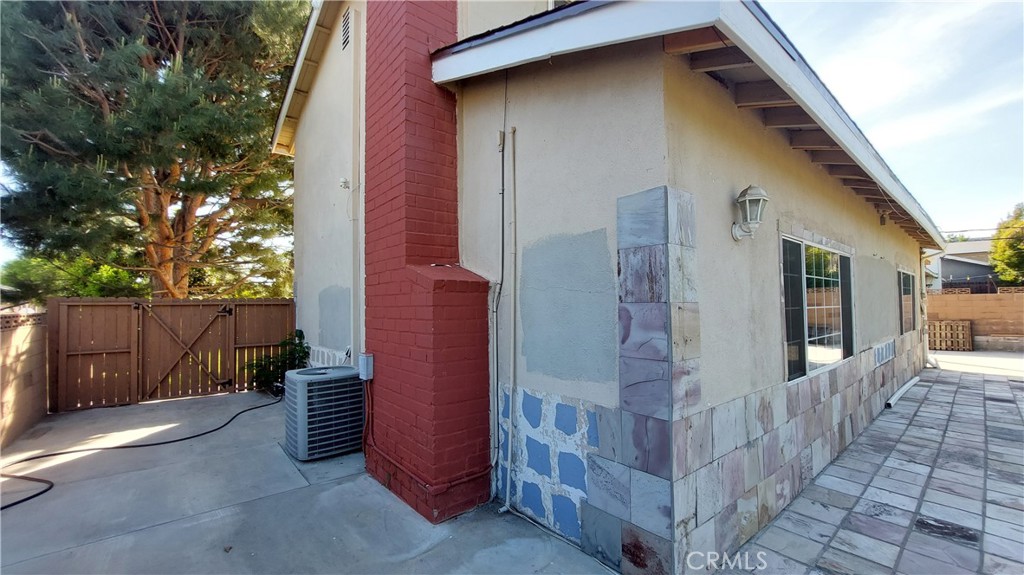 A property available for sale at 11500 Garrick Avenue, Lakeview Terrace, CA 91342.
