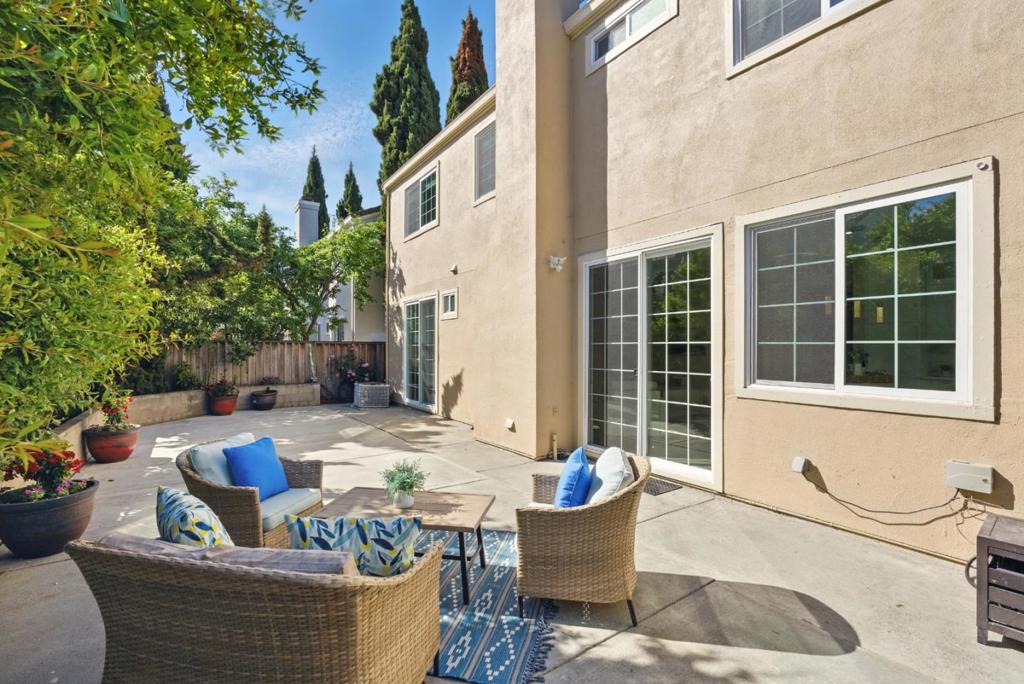 A property available for sale at 34364 Eucalyptus Terrace, Fremont, CA 94555.