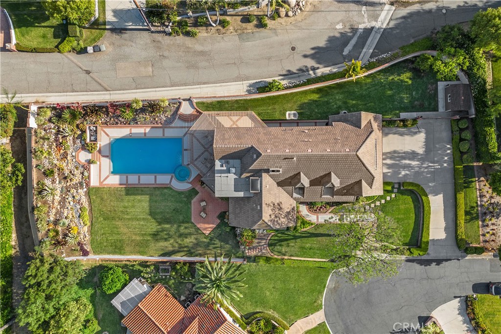 A property available for sale at 181 S Canyon Crest Drive, Anaheim Hills, CA 92808.