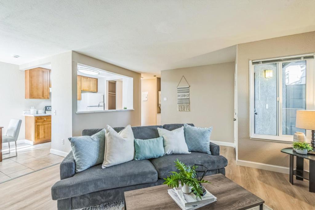 A property available for sale at 6 Lancaster Circle 114, Bay Point, CA 94565.