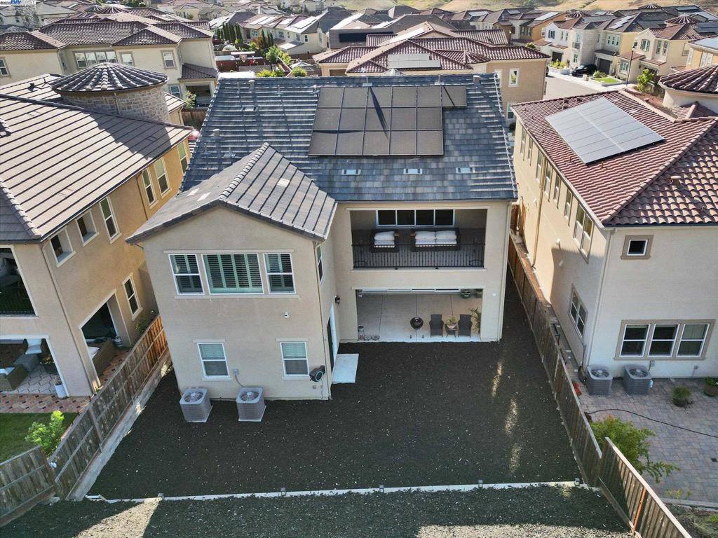 A property available for sale at 7179 Lembert Hills Dr, Dublin, CA 94568.