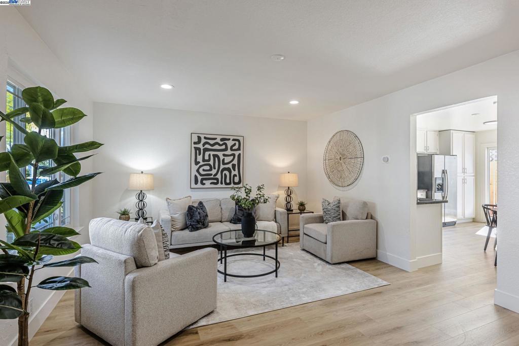 A property available for sale at 4302 Agena Cir, Union City, CA 94587.