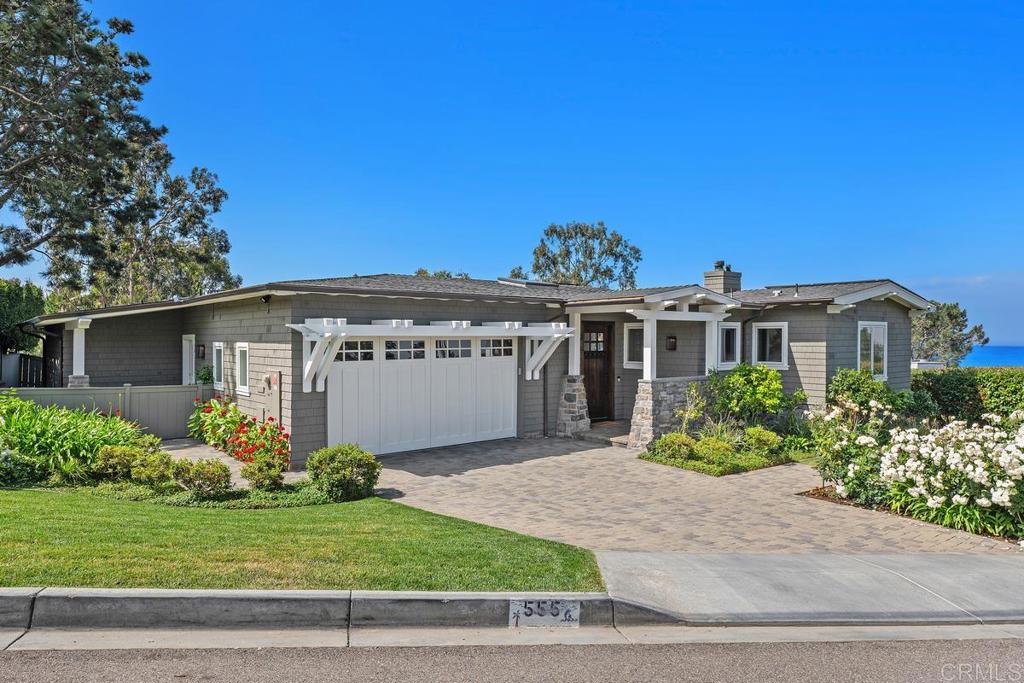 A property available for sale at 555 Amphitheatre Dr, Del Mar, CA 92014.