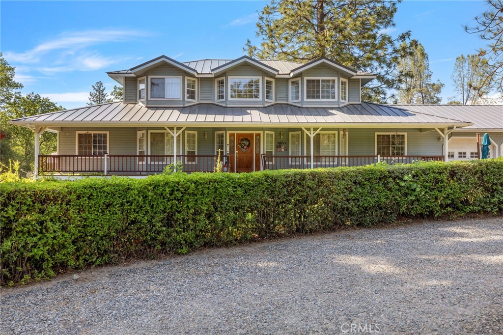 A property available for sale at 50711 Road 426, Oakhurst, CA 93644.