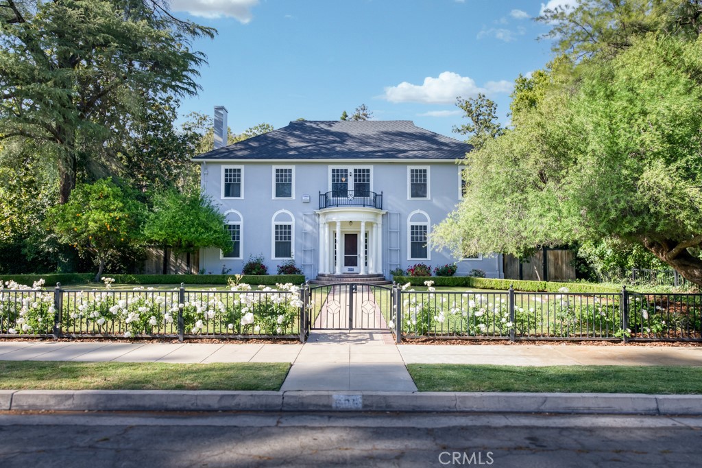 A property available for sale at 605 E Home Avenue, Fresno, CA 93728.