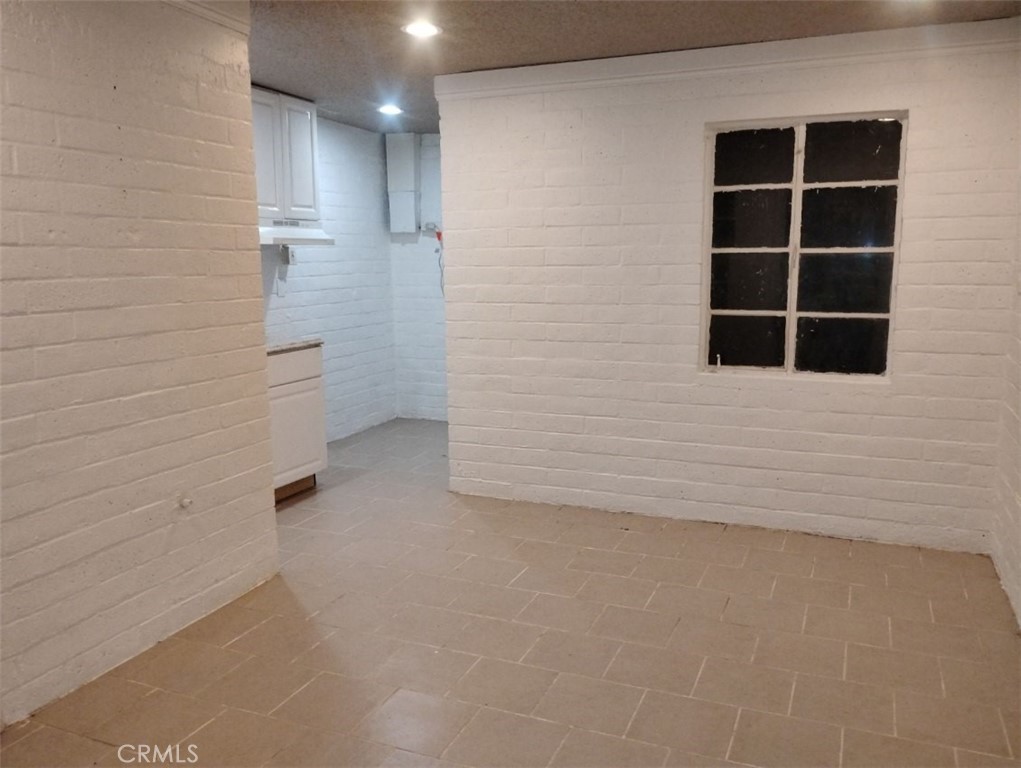 A property available for rent at 12041 Sierra way, Kernville, CA 93238.