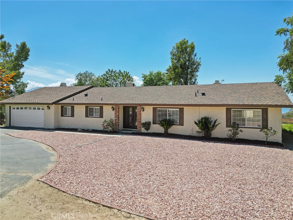 A property available for sale at 20785 Villa Knoll Drive, Lake Mathews, CA 92570.