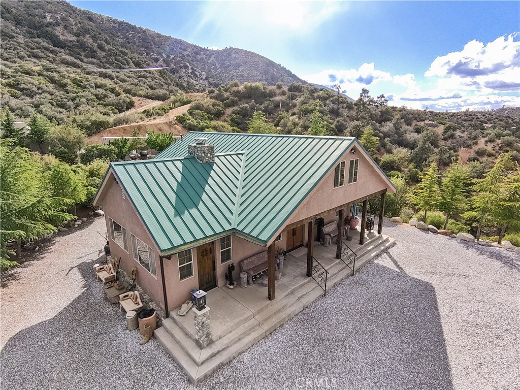A property available for sale at 1870 Oak Springs Valley Road, Wrightwood, CA 92397.