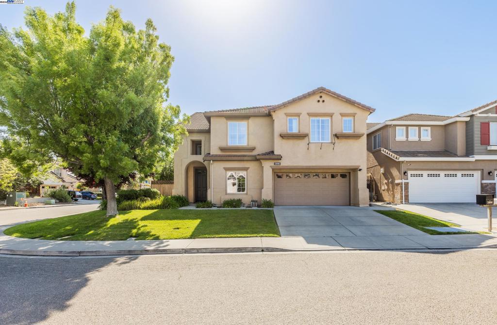 A property available for sale at 2096 Goldpine Way, Antioch, CA 94509.
