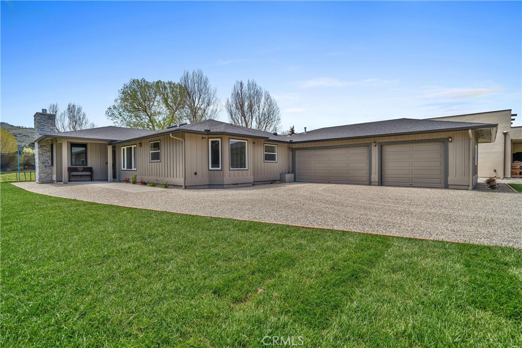A property available for sale at 29700 Pinedale, Tehachapi, CA 93561.