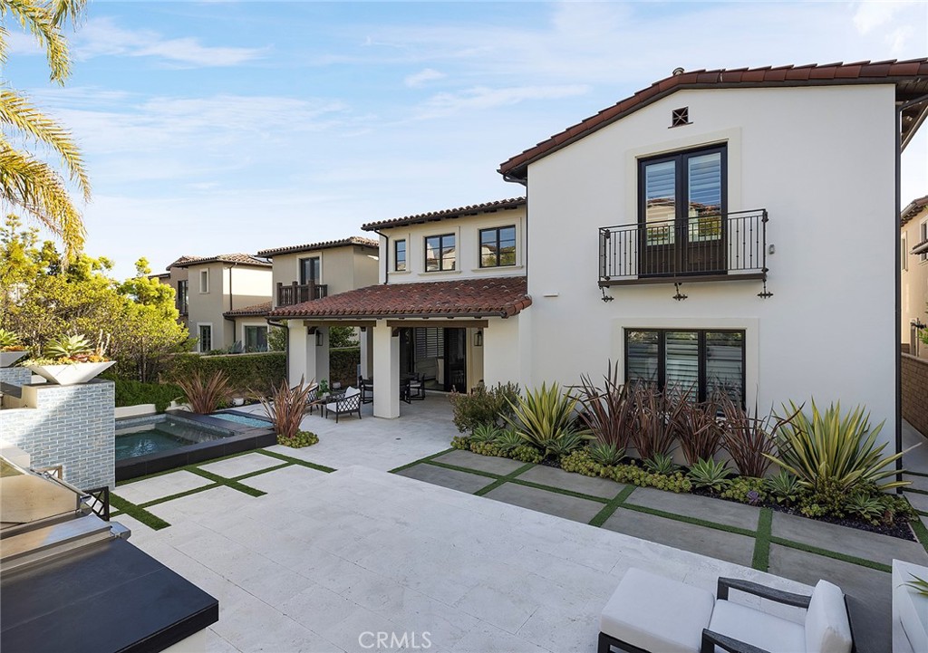 A property available for sale at 135 Via Artemesia, San Clemente, CA 92672.