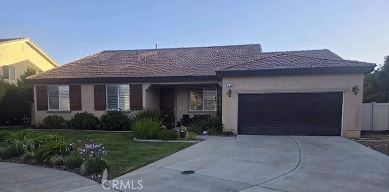 A property available for sale at 108 Mesa Court, Calimesa, CA 92320.