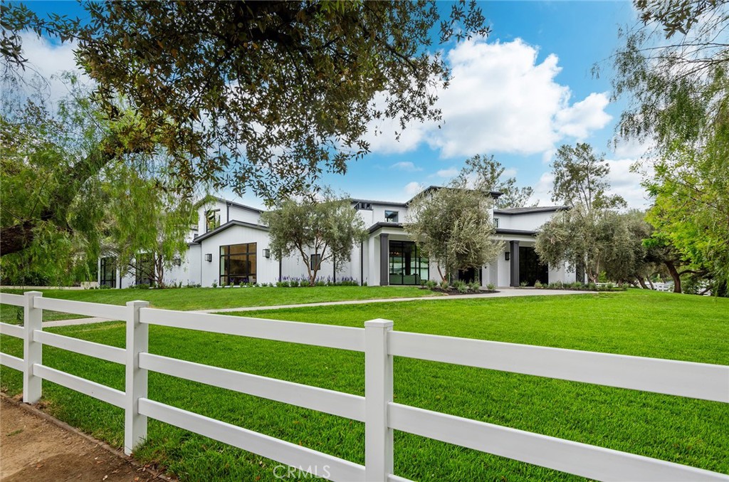 A property available for sale at 5373 JED SMITH Road, Hidden Hills, CA 91302.